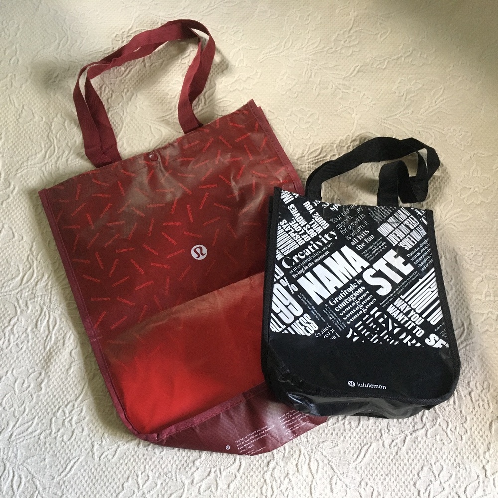 Lululemon shopping recyclable material bags